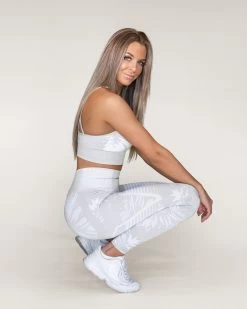 Gavelo Seamless Sports Bra - Floral -Ryderwear 175887309 origpic 344933