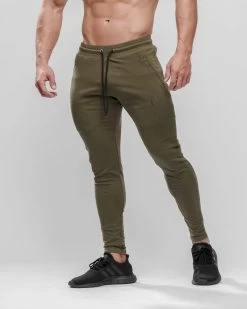 HERA X HERO DLUXX Joggers - Olive