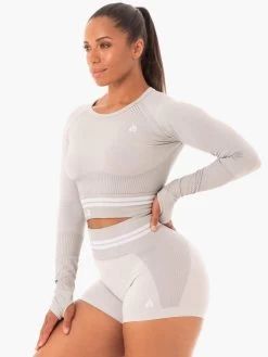 Ryderwear Freestyle Seamless Long Sleeve Crop - Grey 13 Ryderwear Freestyle Seamless Long Sleeve Crop - Grey -Ryderwear LONGSLEEVECROP GREY 5 1000x1000 17996b78 2563 44d7 a153 d0801971f5e7