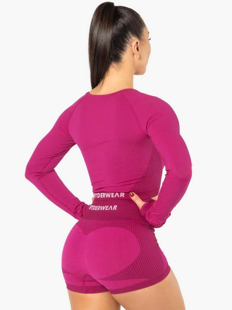 Ryderwear Electra Seamless Long Sleeve Crop - Electric Pink 2 Ryderwear Electra Seamless Long Sleeve Crop - Electric Pink - Image 2