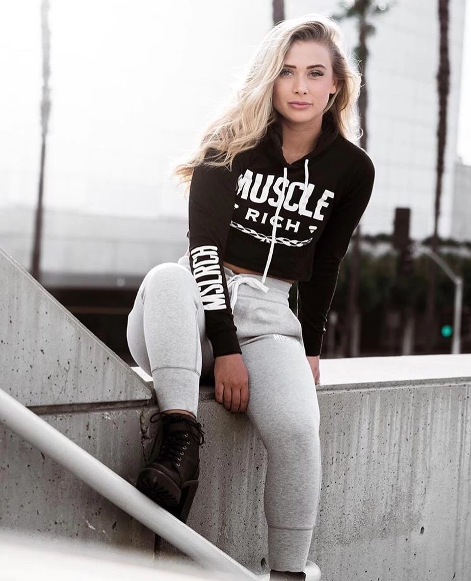 MuscleRich Six Side Crop Hoodie - Black 3 MuscleRich Six Side Crop Hoodie - Black - Image 3